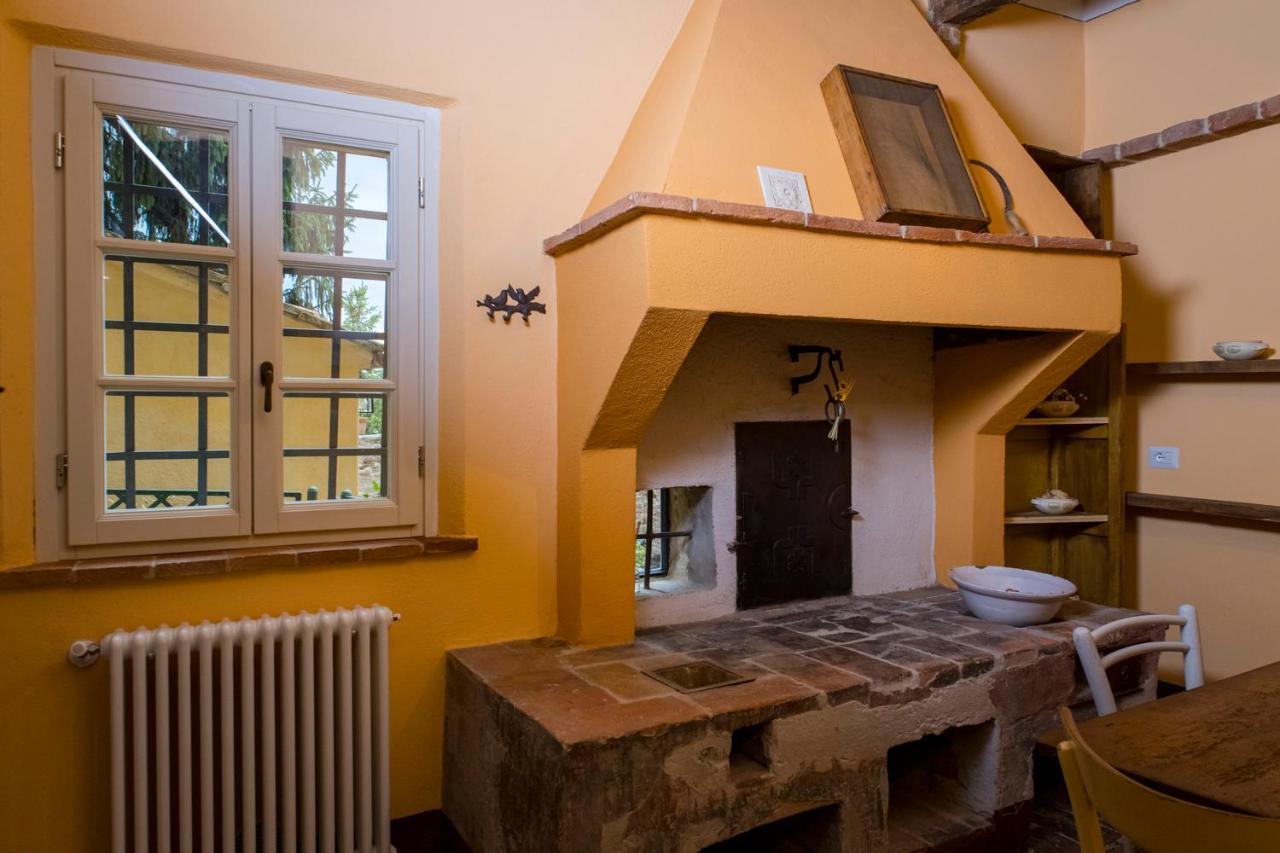 In Collegiata Bed & Breakfast Foiano Della Chiana Exterior photo